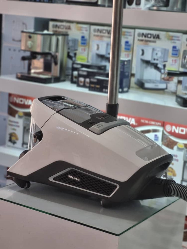جارو برقی میله آلمان Cx1 comfort