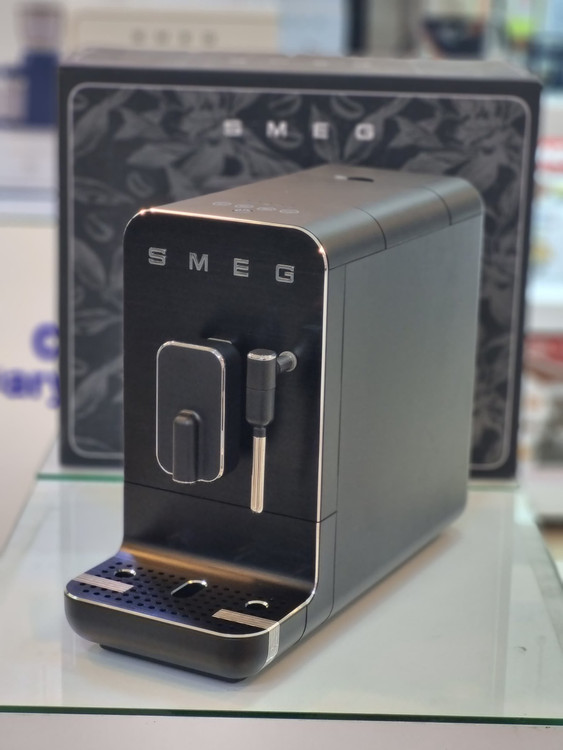 اسپرسوساز اسمگ مدل BCC02FBMUK